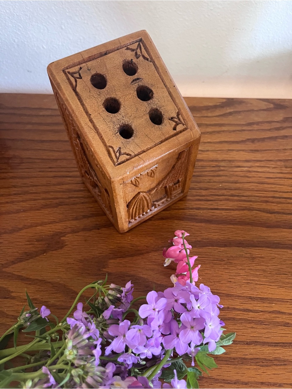 Vintage curved wood block pen holder - Picture 1 of 6